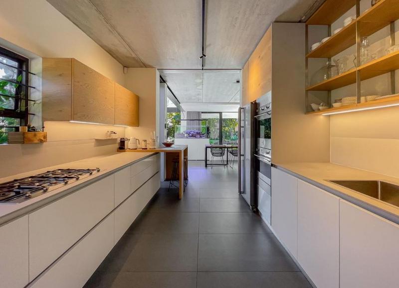 4 Bedroom Property for Sale in Hout Bay Western Cape